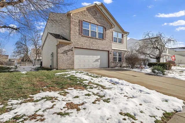 $400,000 | 14886 Redcliff Drive, Noblesville, IN 46062
