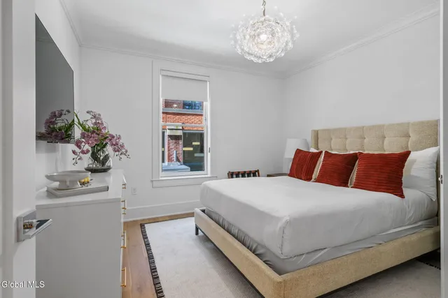 $1,650,000 | 19 Washington Street, Unit 255J, Saratoga Springs, NY 12866