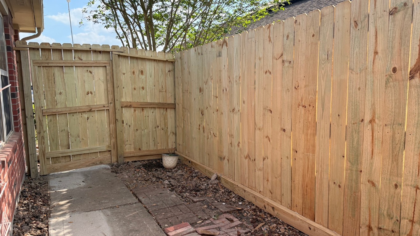 13111 Leader Trail Houston, TX 77072 - Photo 19 of 20