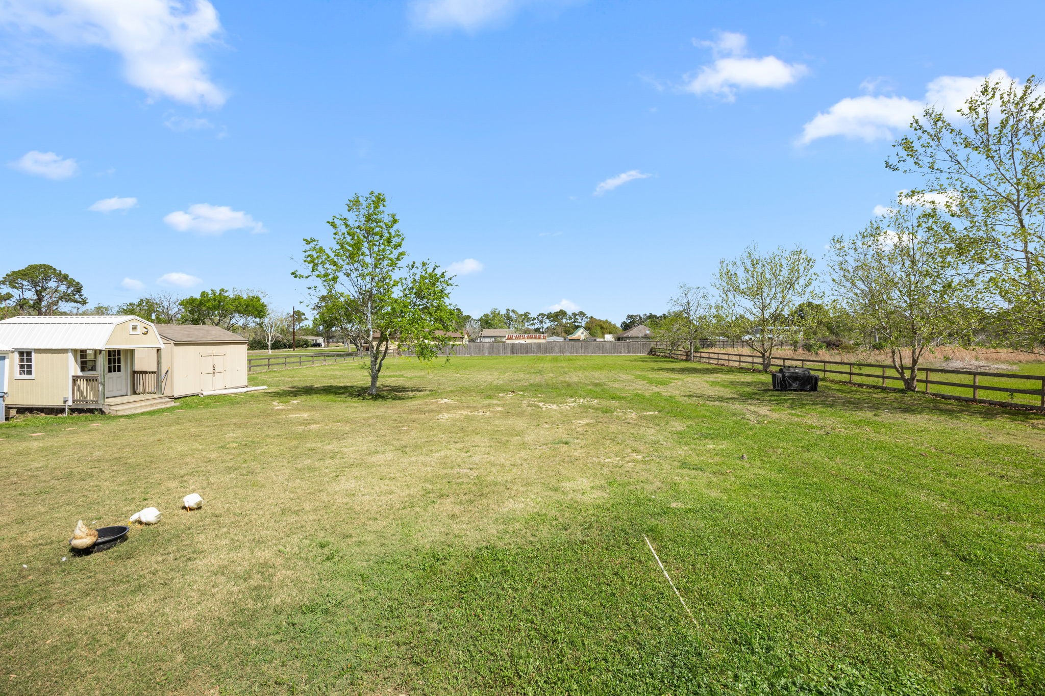 12708 28th Street Santa Fe, TX 77510 - Photo 25 of 29 a view of an outdoor space and yard