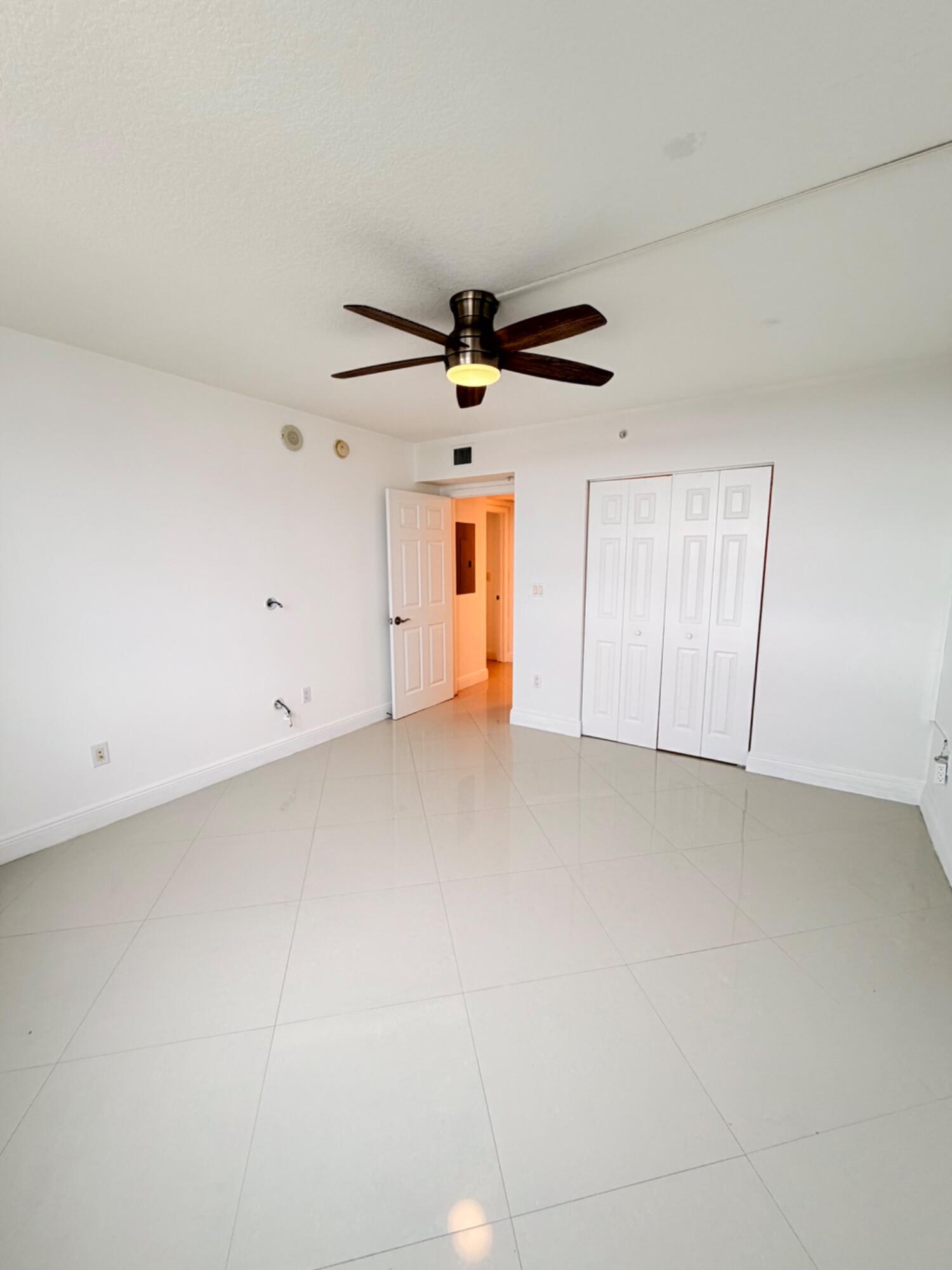 3232 Coral Way, Unit 1601 Miami, FL 33145 - Photo 12 of 27 a view of an empty room