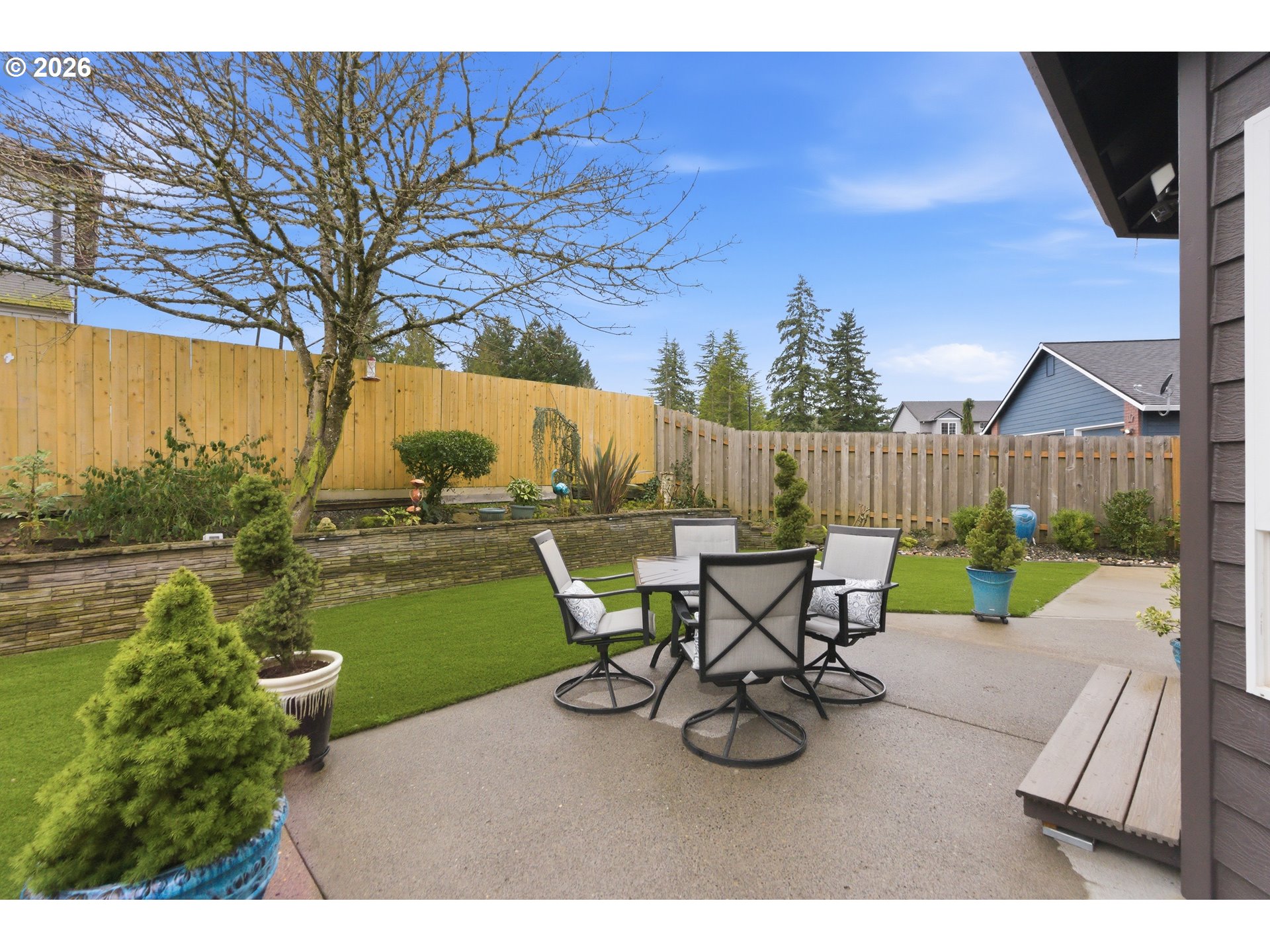 350 Southwest 37th Terrace Gresham, OR 97080 - Photo 28 of 30 Patio