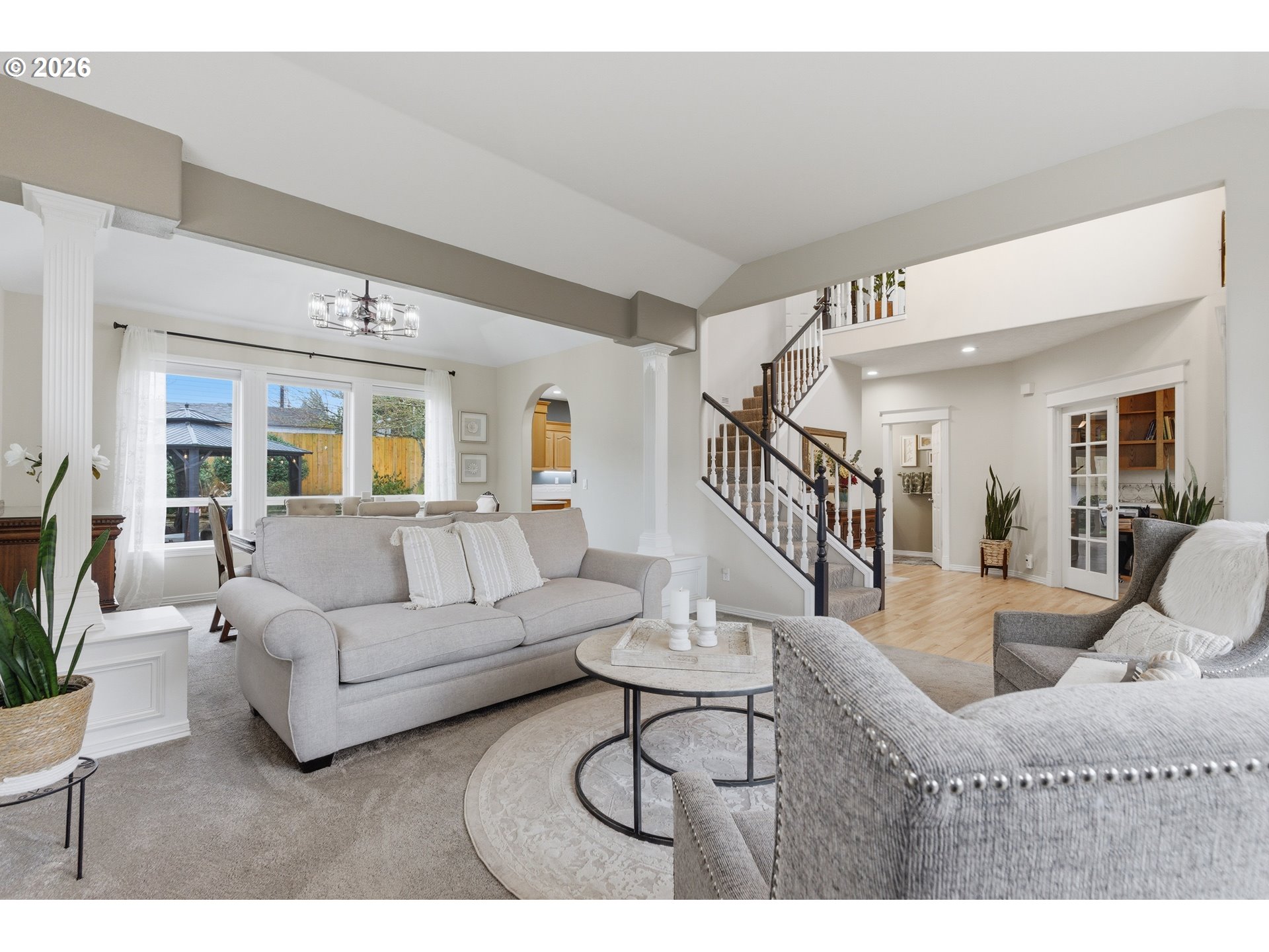 350 Southwest 37th Terrace Gresham, OR 97080 - Photo 5 of 30 Living Room/Dining Room
