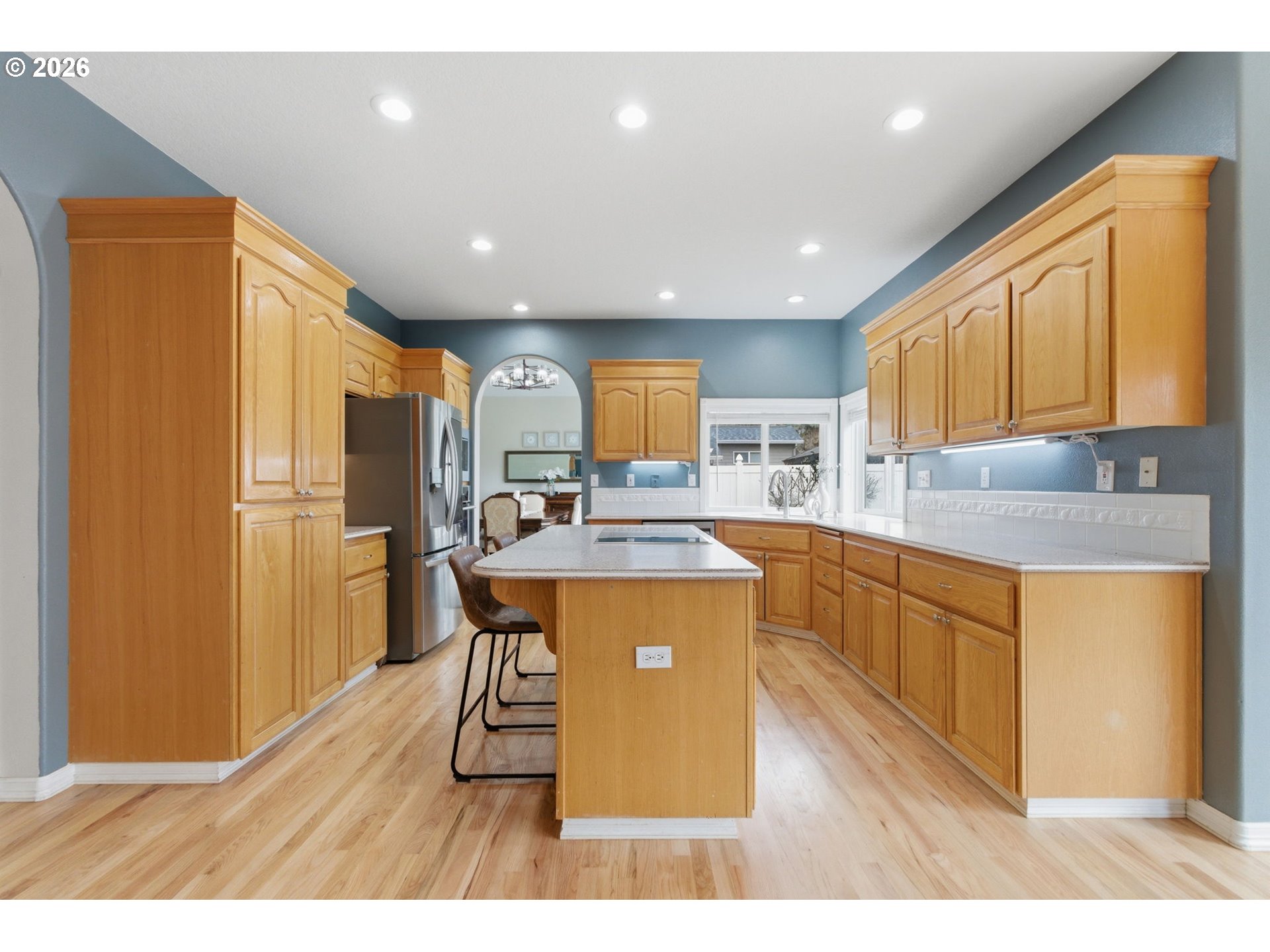 350 Southwest 37th Terrace Gresham, OR 97080 - Photo 7 of 30 Kitchen