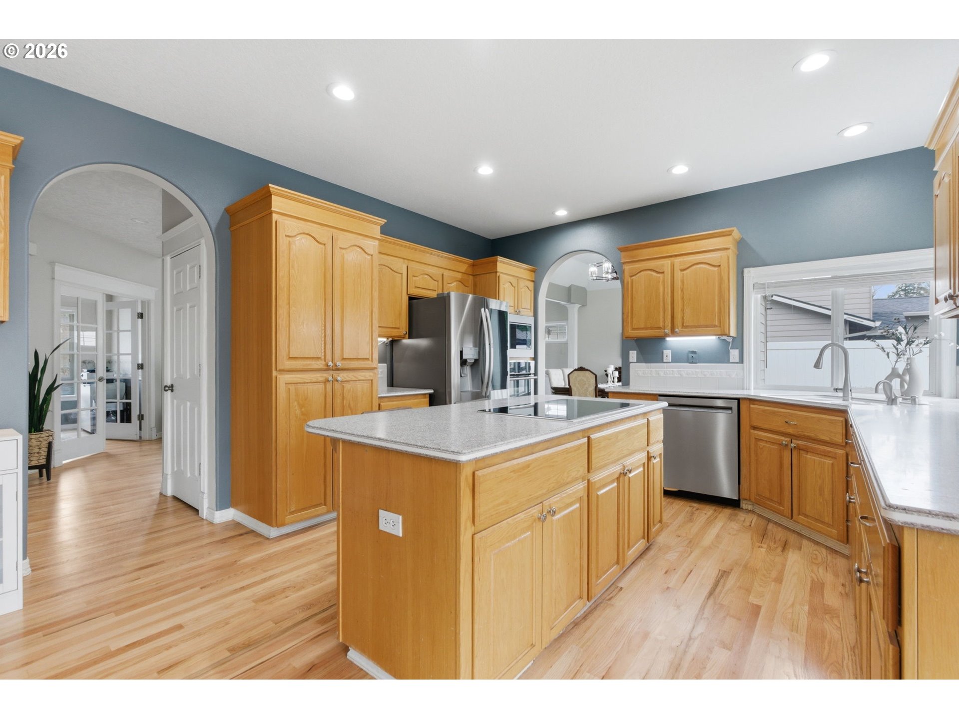 350 Southwest 37th Terrace Gresham, OR 97080 - Photo 8 of 30 Kitchen