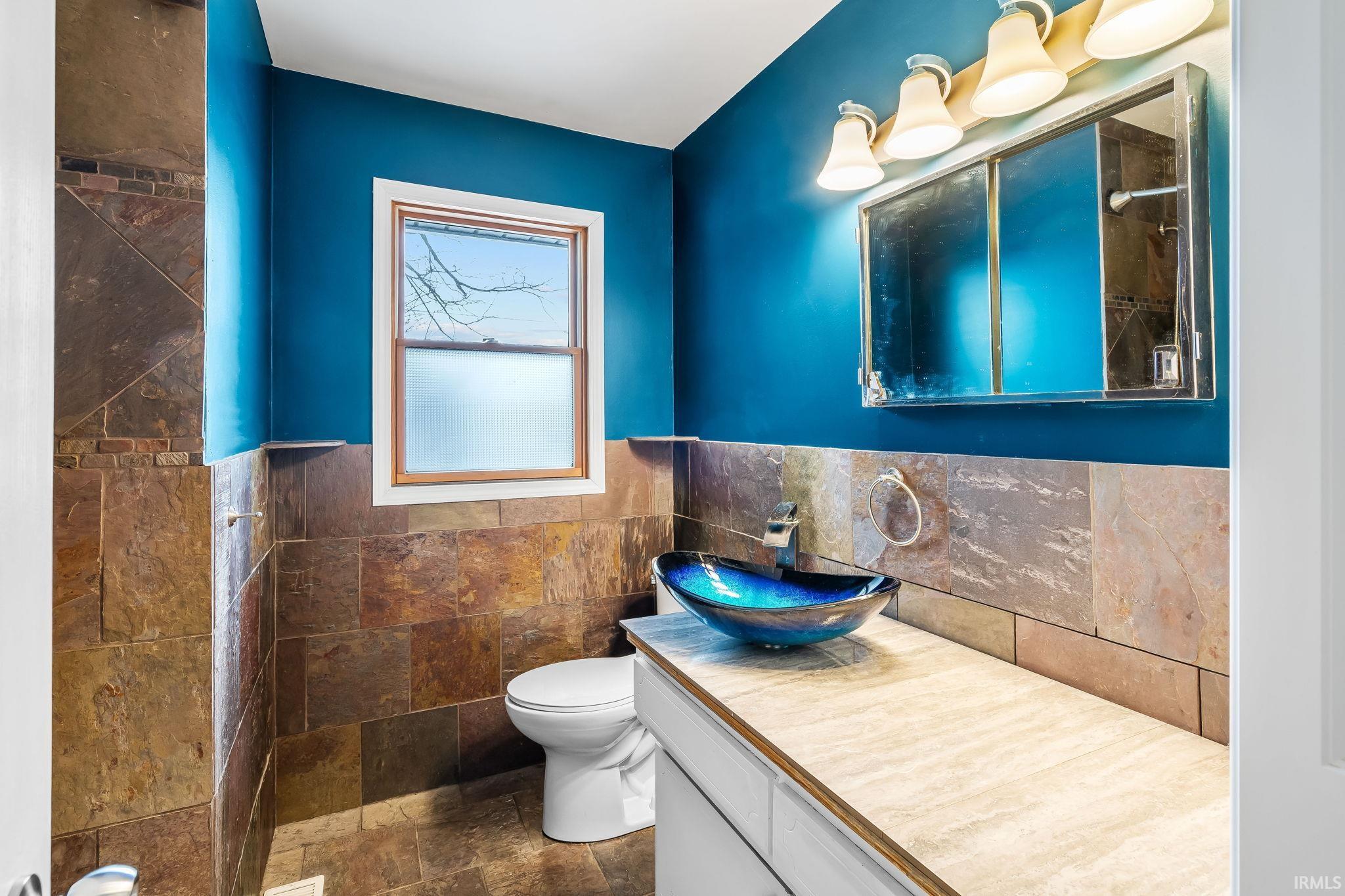 2121 Landin Road New Haven, IN 46774 - Photo 18 of 36 Gallery Image 18