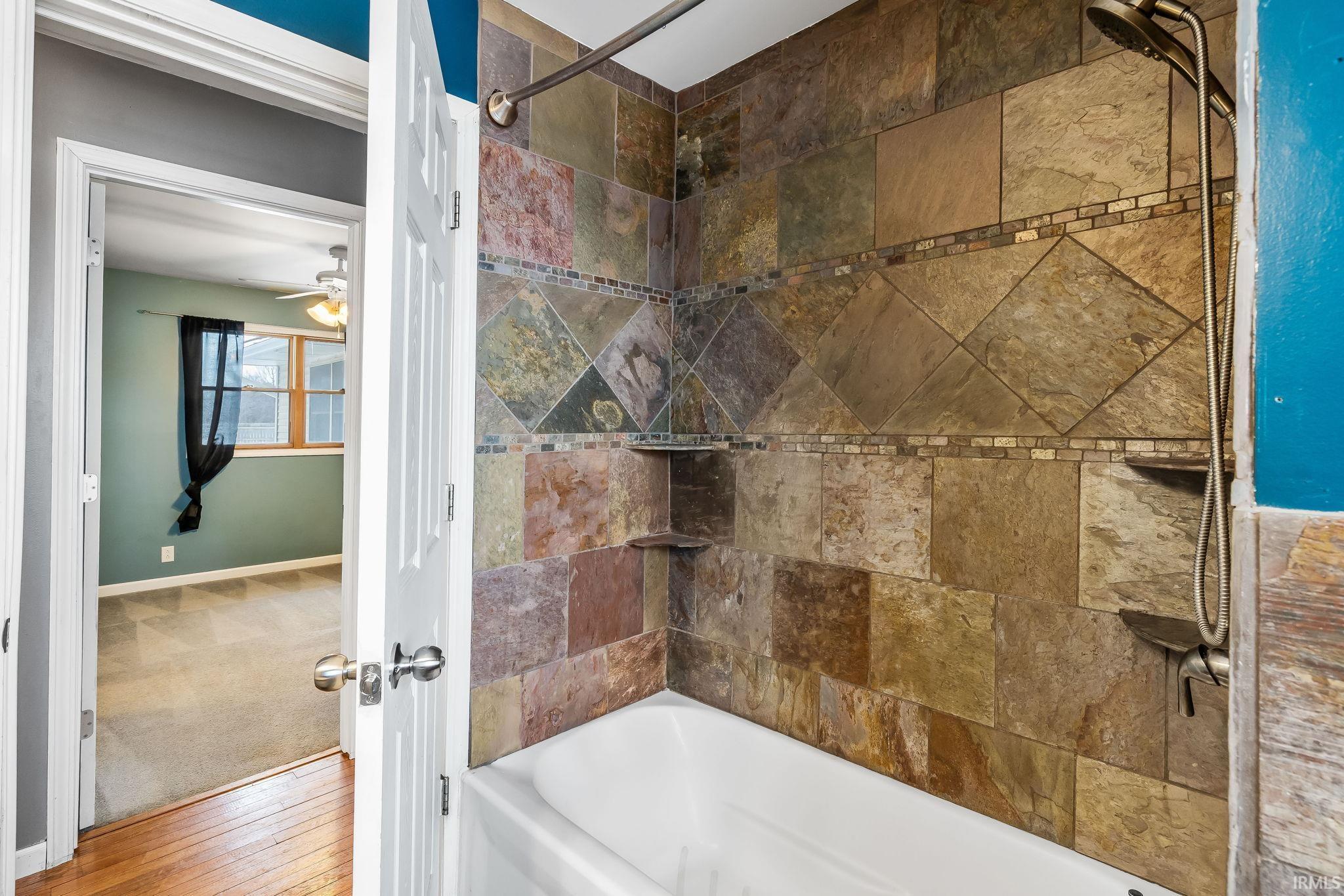 2121 Landin Road New Haven, IN 46774 - Photo 19 of 36 Gallery Image 19