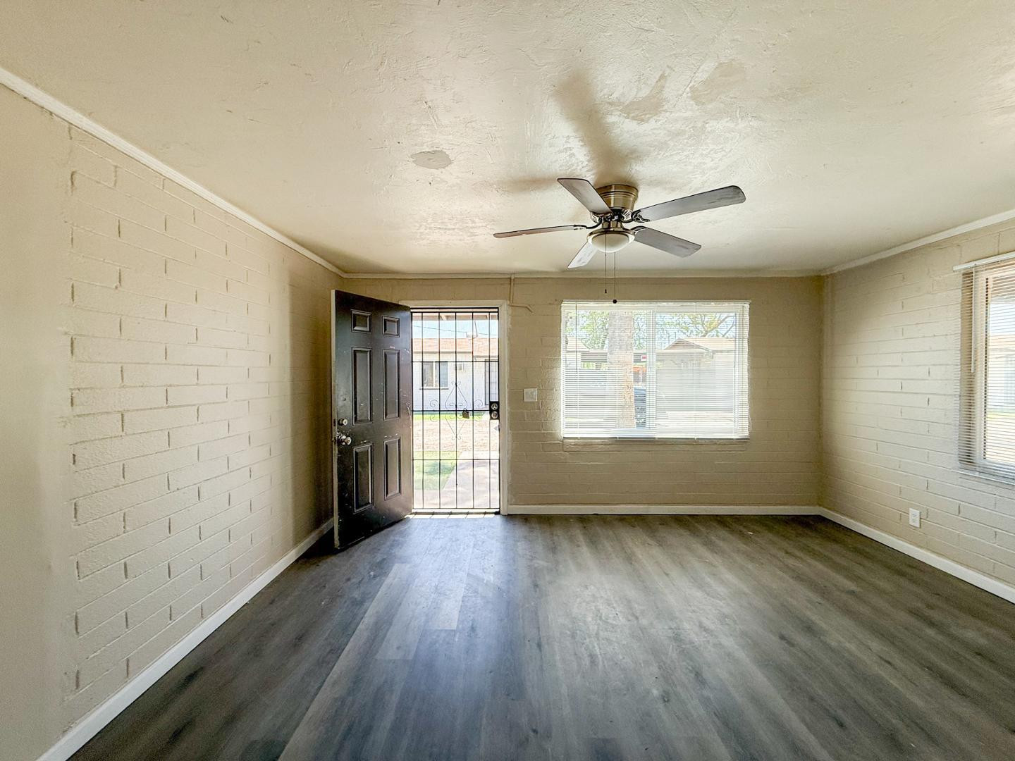 2 East Navajo Road, Unit 8 Tucson, AZ 85705 - Photo 5 of 14 Photo #5