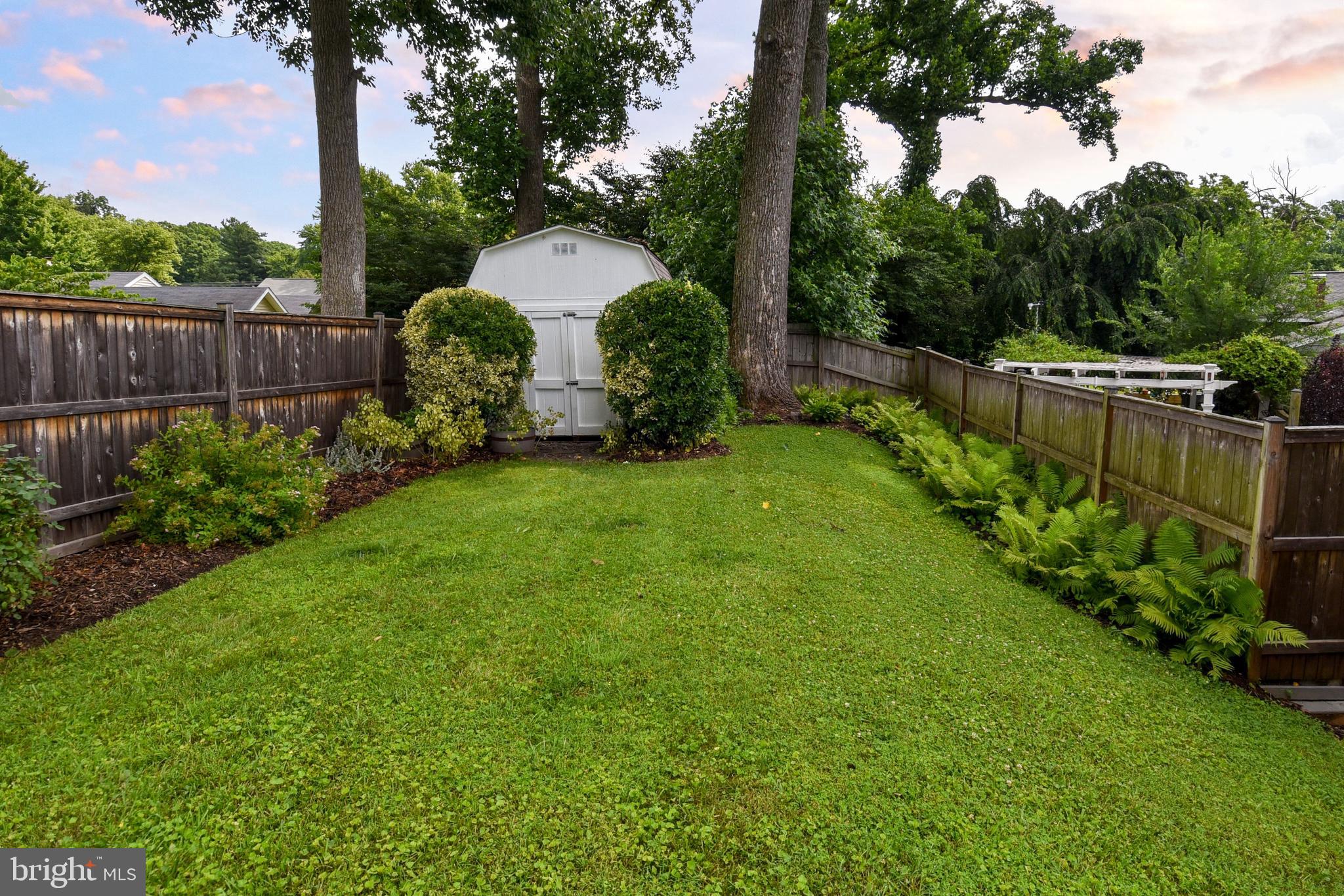 7306 Gresham Street Springfield, VA 22151 - Photo 5 of 42