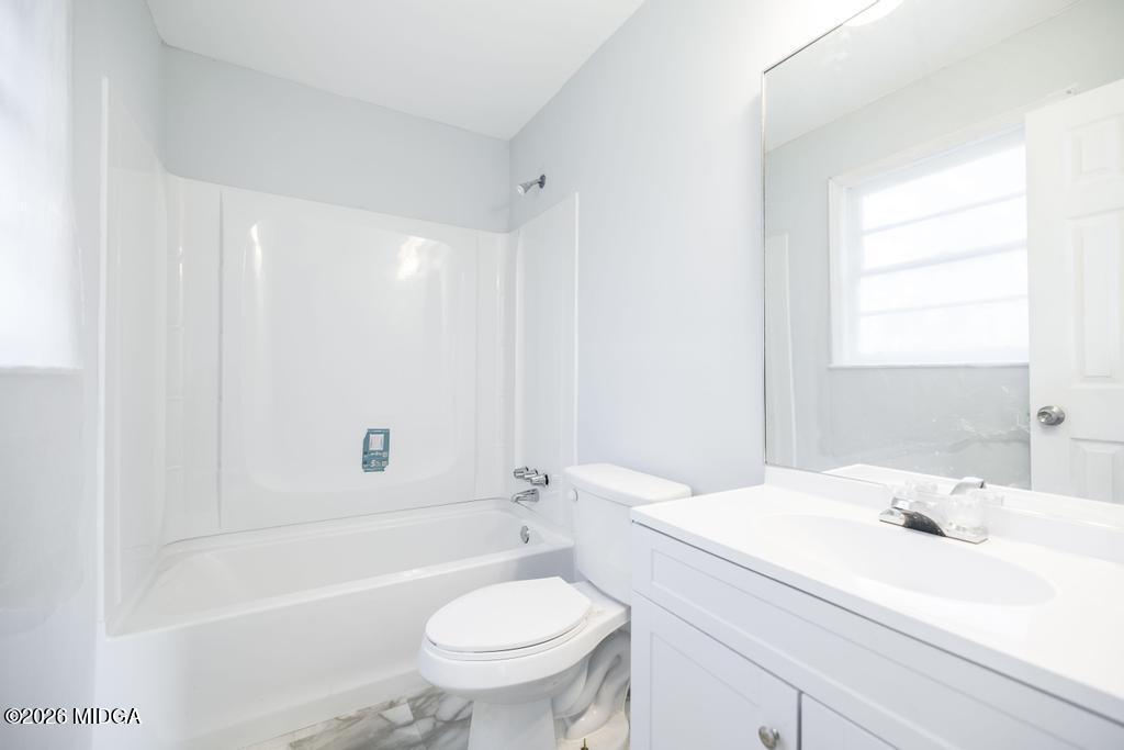 918 Henderson Street Dublin, GA 31021 - Photo 6 of 8 918_Henderson_St_24 (7)