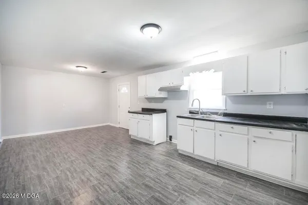 $179,900 | 918 Henderson Street, Dublin, GA 31021