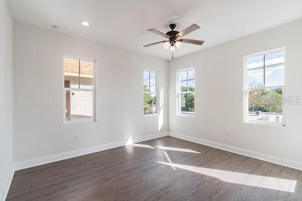 $3,800 | 4132 North Nebraska Avenue, Tampa, FL 33603