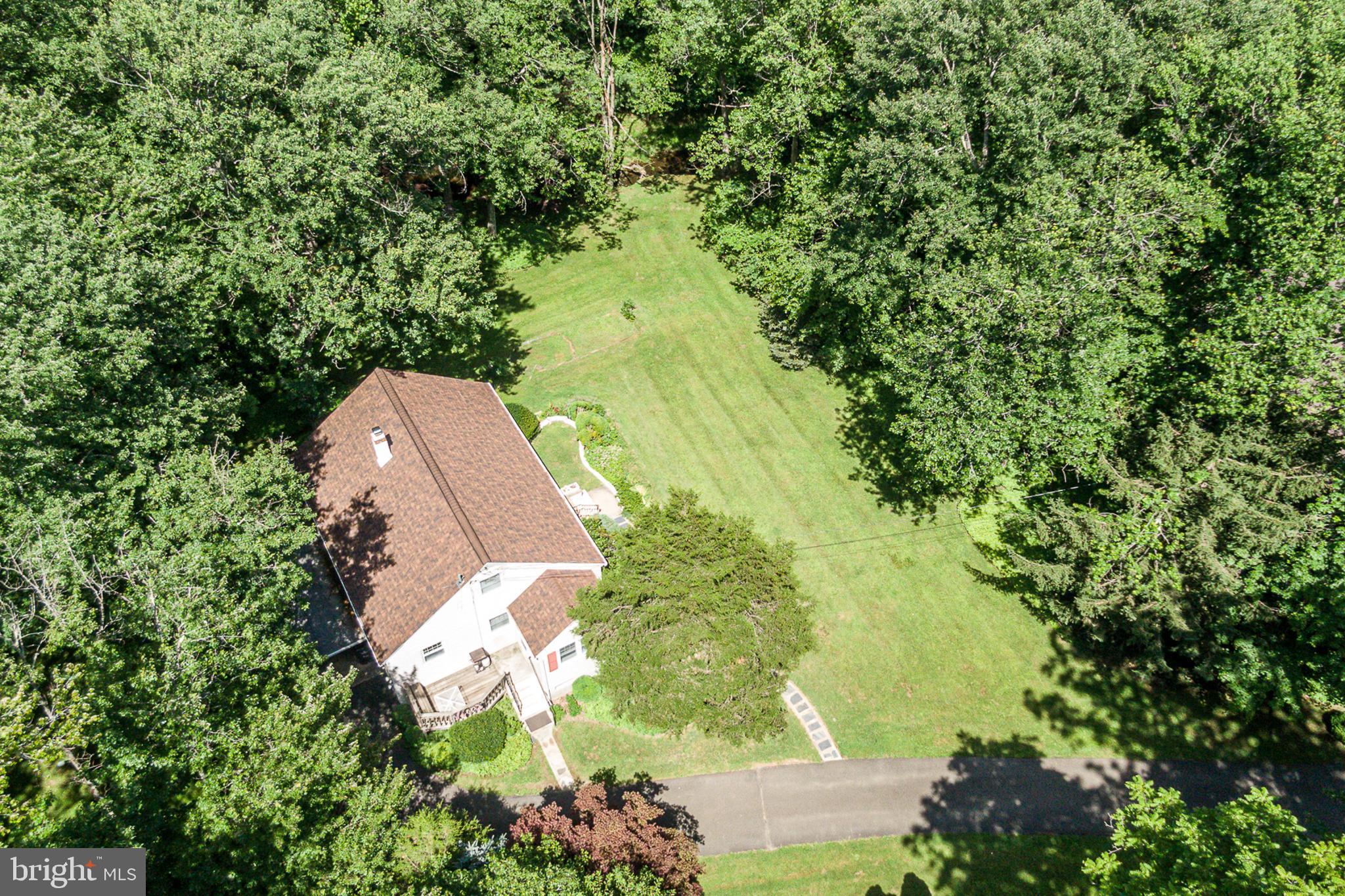 3628 Edencroft Road Huntingdon Valley, PA 19006 - Photo 4 of 57 Gallery Image 4