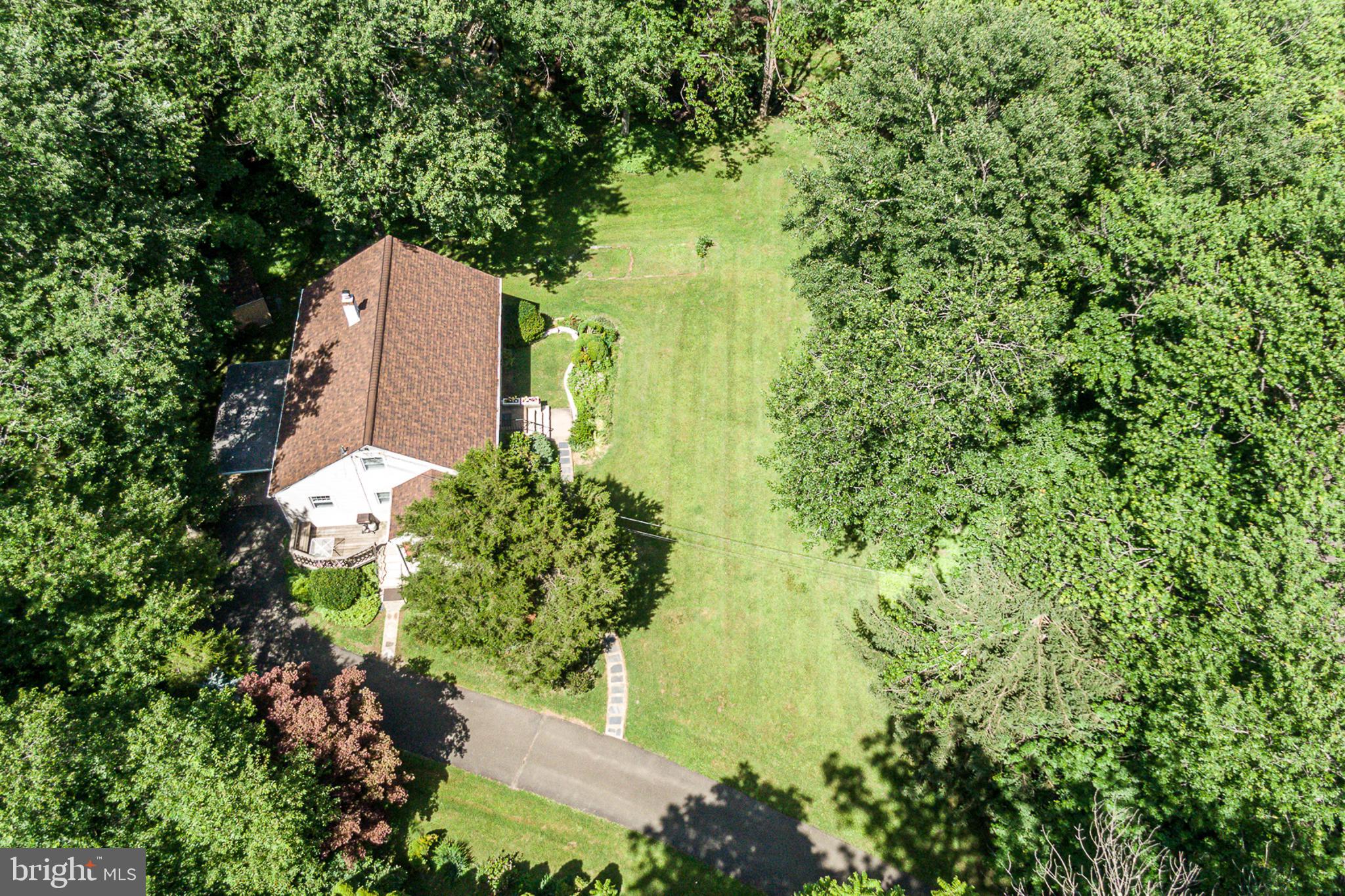 3628 Edencroft Road Huntingdon Valley, PA 19006 - Photo 5 of 57 Gallery Image 5