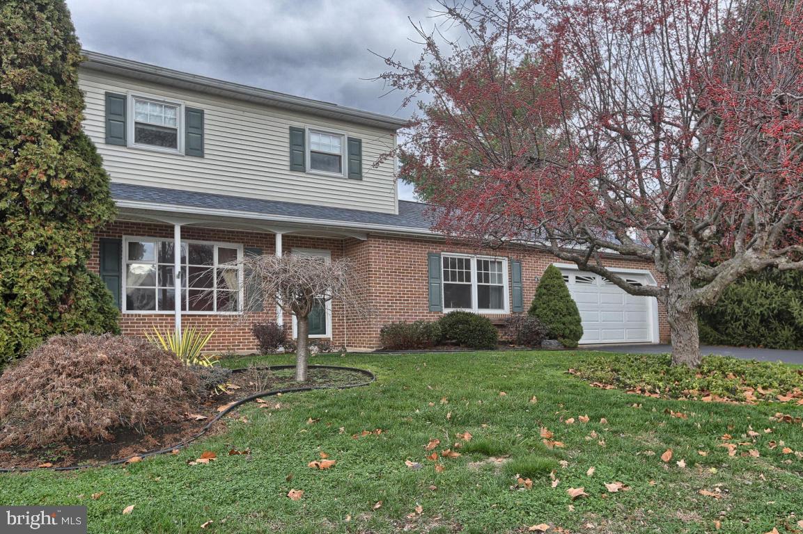 76 Browning Road Lancaster, PA 17602 - Photo 1 of 26 Gallery Image 1