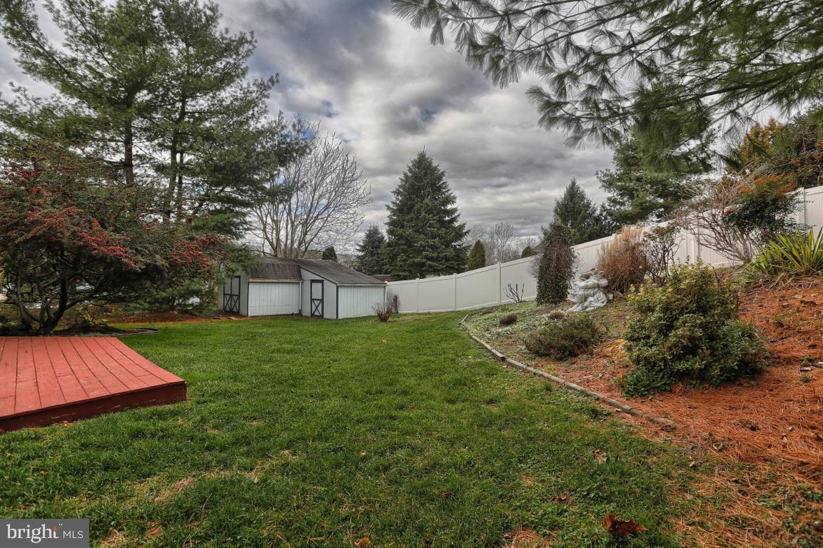 76 Browning Road Lancaster, PA 17602 - Photo 3 of 26 Gallery Image 3