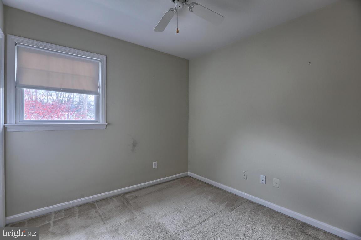 76 Browning Road Lancaster, PA 17602 - Photo 22 of 26 Gallery Image 22