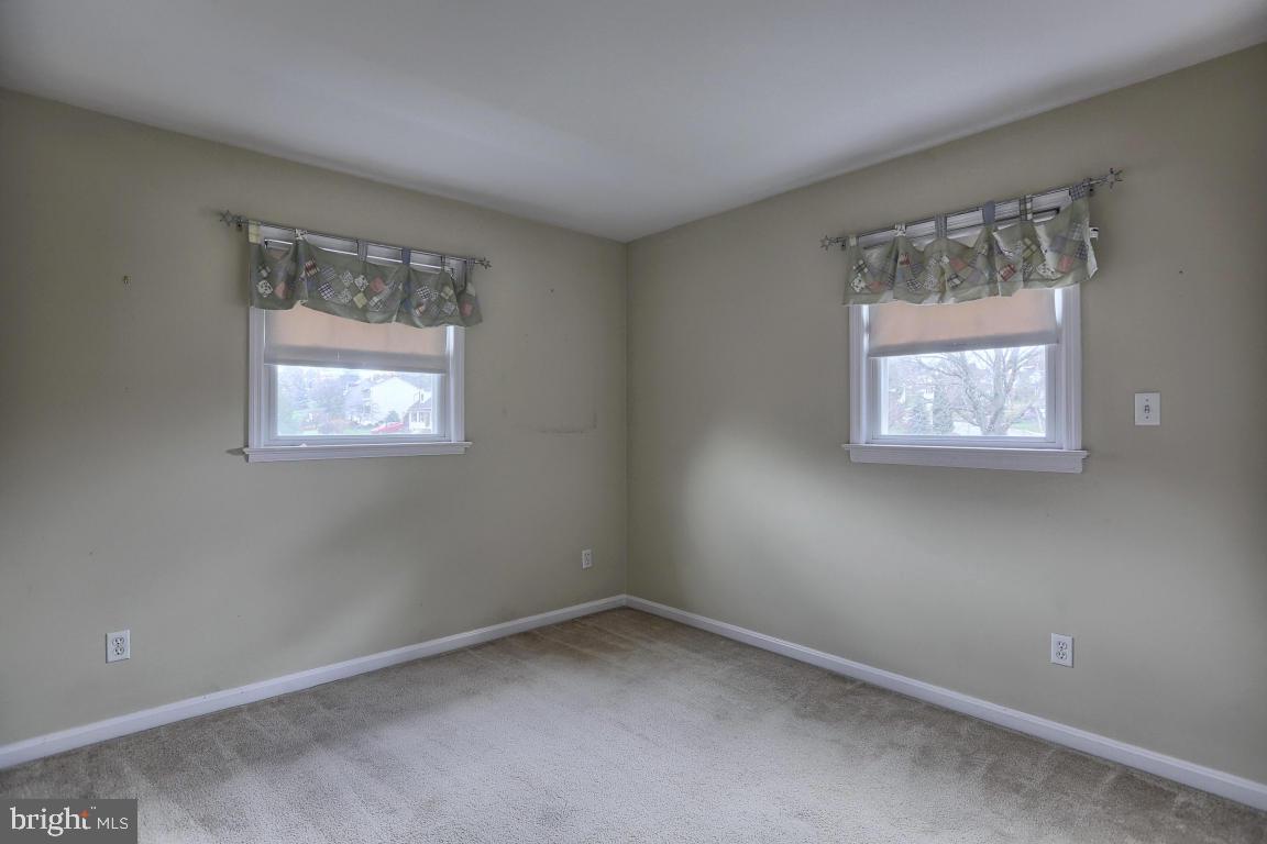 76 Browning Road Lancaster, PA 17602 - Photo 25 of 26 Gallery Image 25