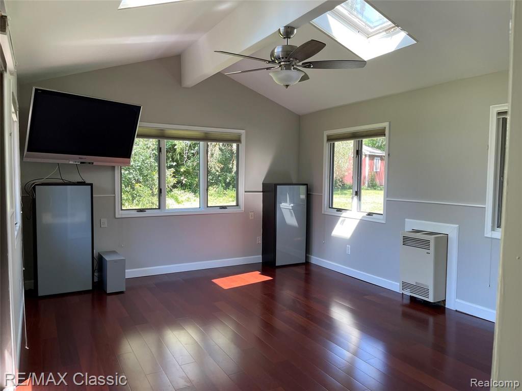 28257 Bayberry Road Farmington Hills, MI 48331 - Photo 18 of 23