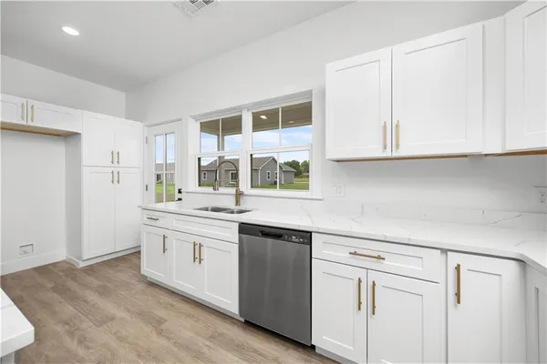 $309,900 | 617 Catalpa Street, Independence, KS 67301