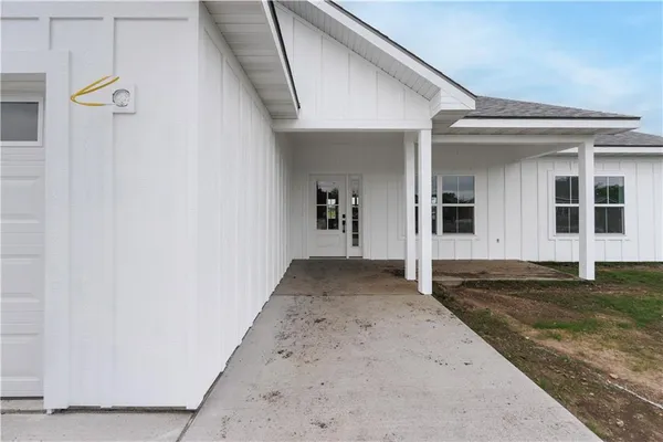 $309,900 | 617 Catalpa Street, Independence, KS 67301