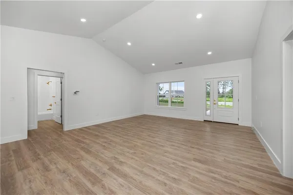 $309,900 | 617 Catalpa Street, Independence, KS 67301