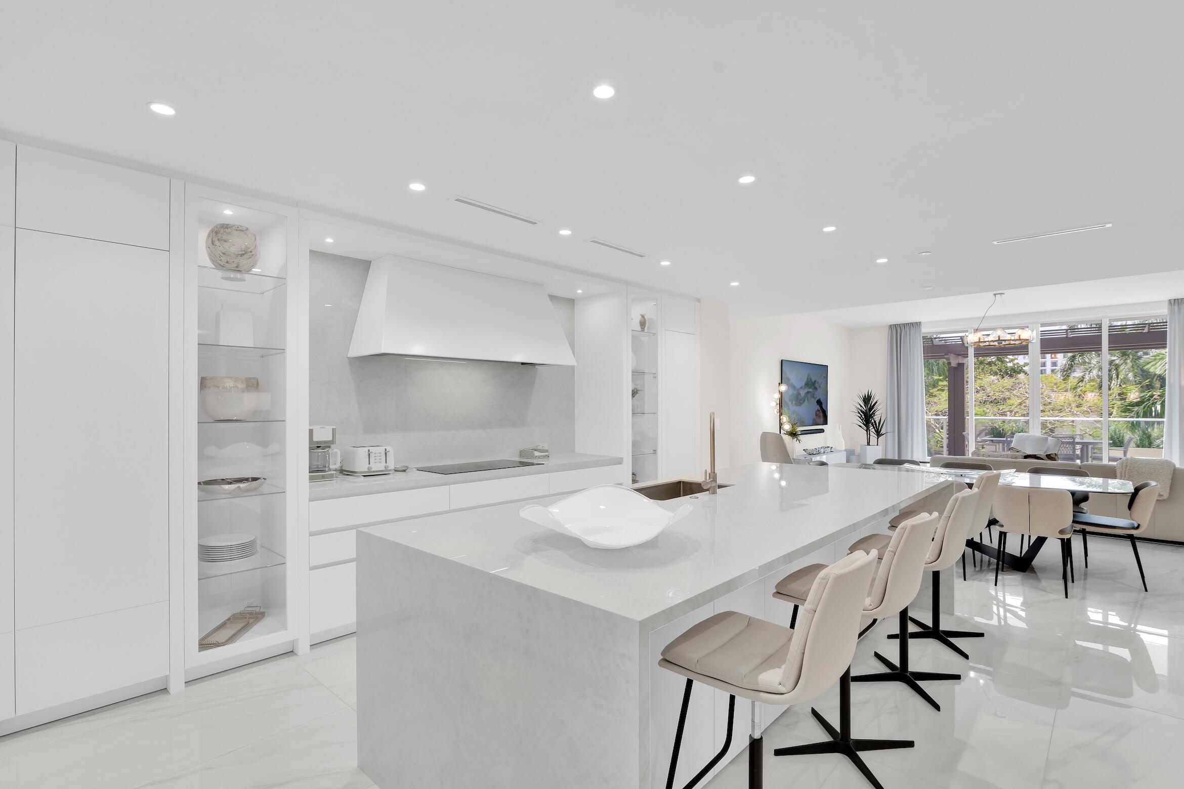 220 Southeast Mizner Boulevard, Unit 308 Boca Raton, FL 33432 - Photo 2 of 55 200 SE Mizner Blvd 308, Boca Raton -9