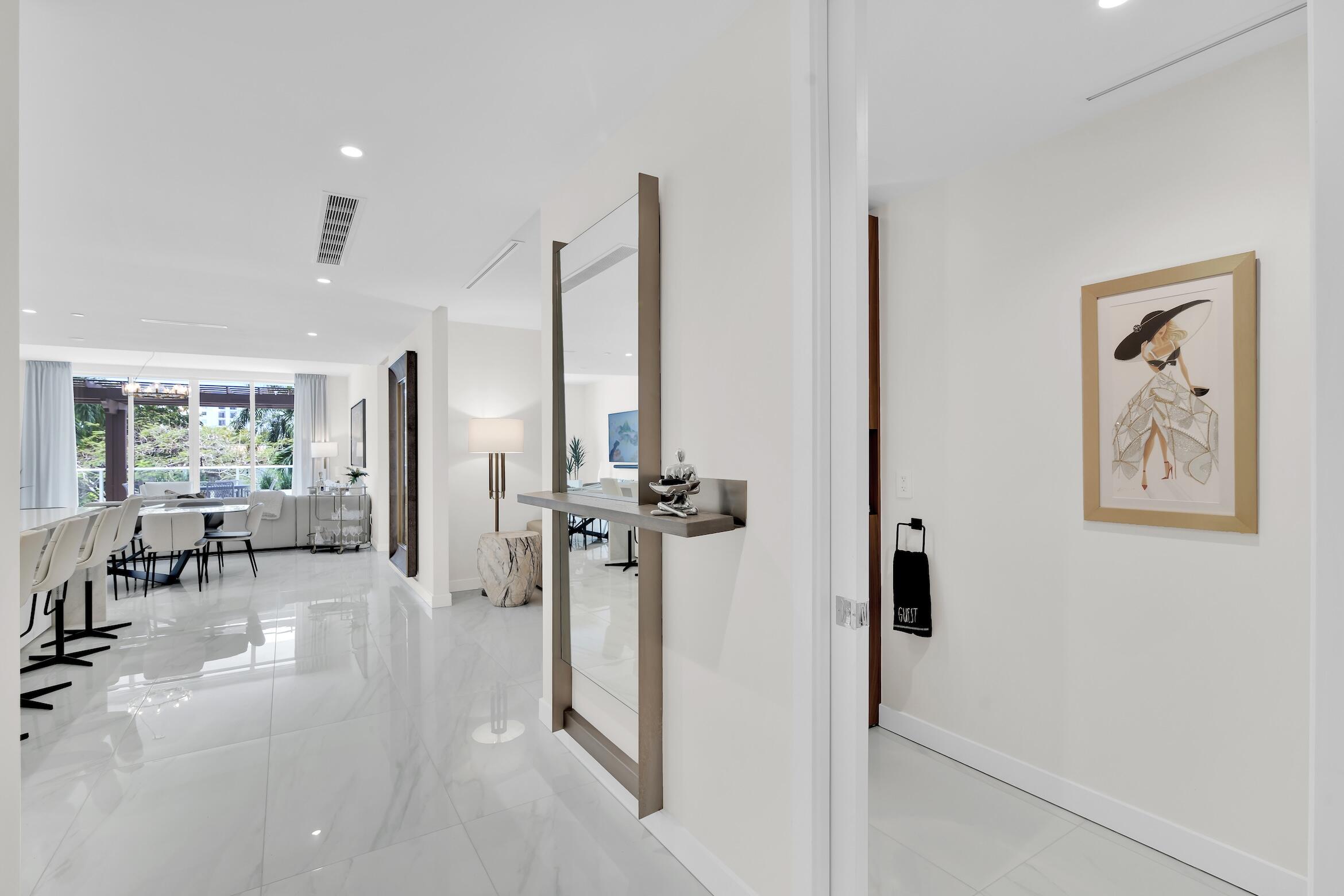 220 Southeast Mizner Boulevard, Unit 308 Boca Raton, FL 33432 - Photo 28 of 55 200 SE Mizner Blvd 308, Boca Raton -38