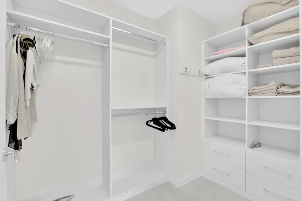 $10,000 | 220 Southeast Mizner Boulevard, Unit 308, Boca Raton, FL 33432