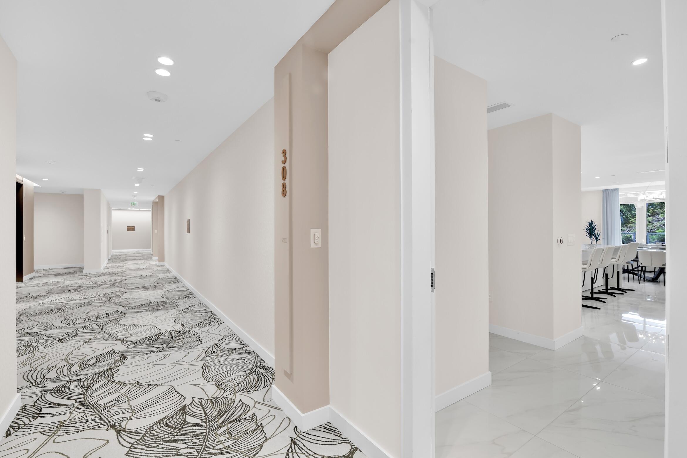 220 Southeast Mizner Boulevard, Unit 308 Boca Raton, FL 33432 - Photo 34 of 55 200 SE Mizner Blvd 308, Boca Raton -2