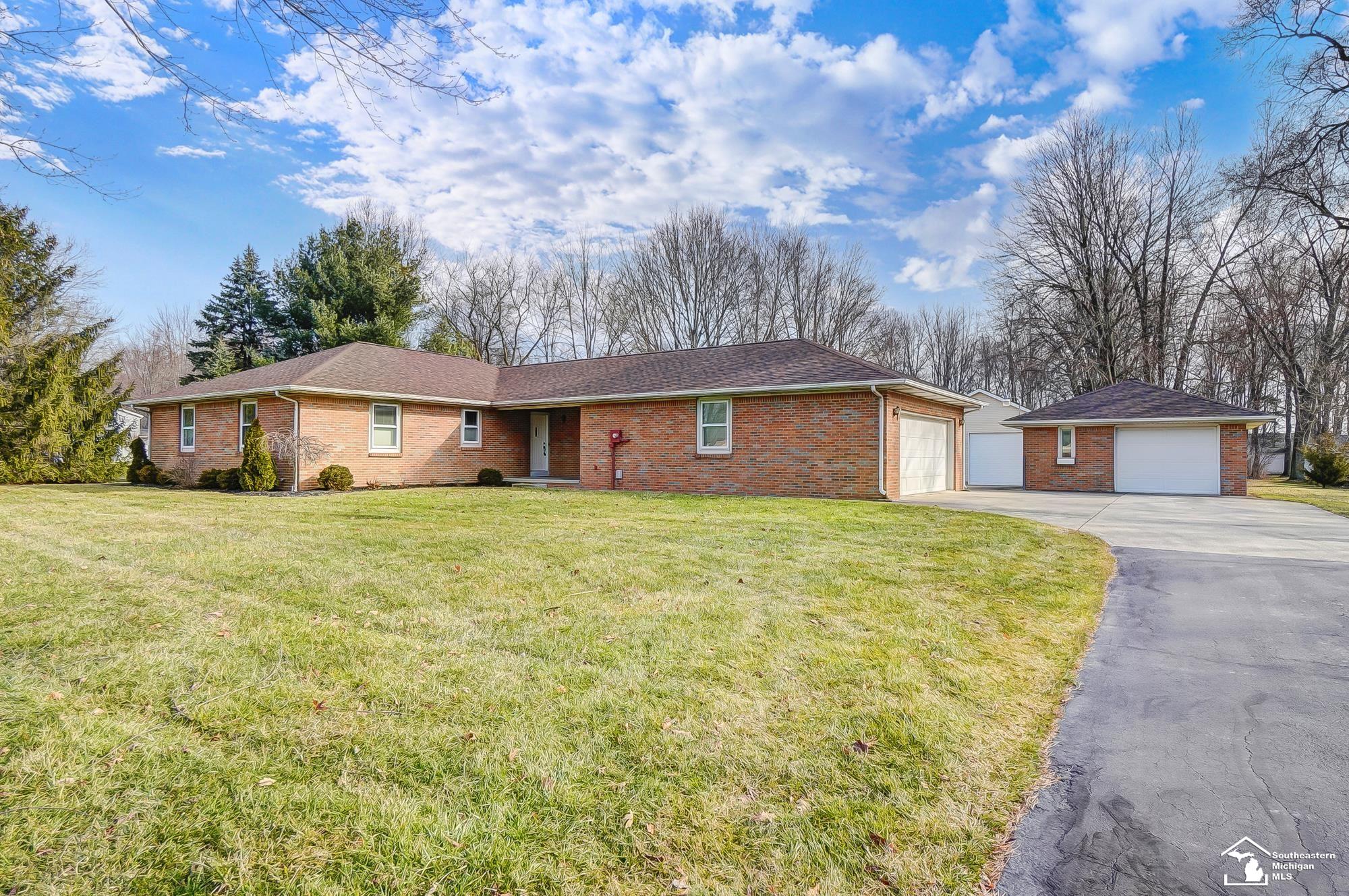 8348 Jackman Road Temperance, MI 48182 - Photo 27 of 66