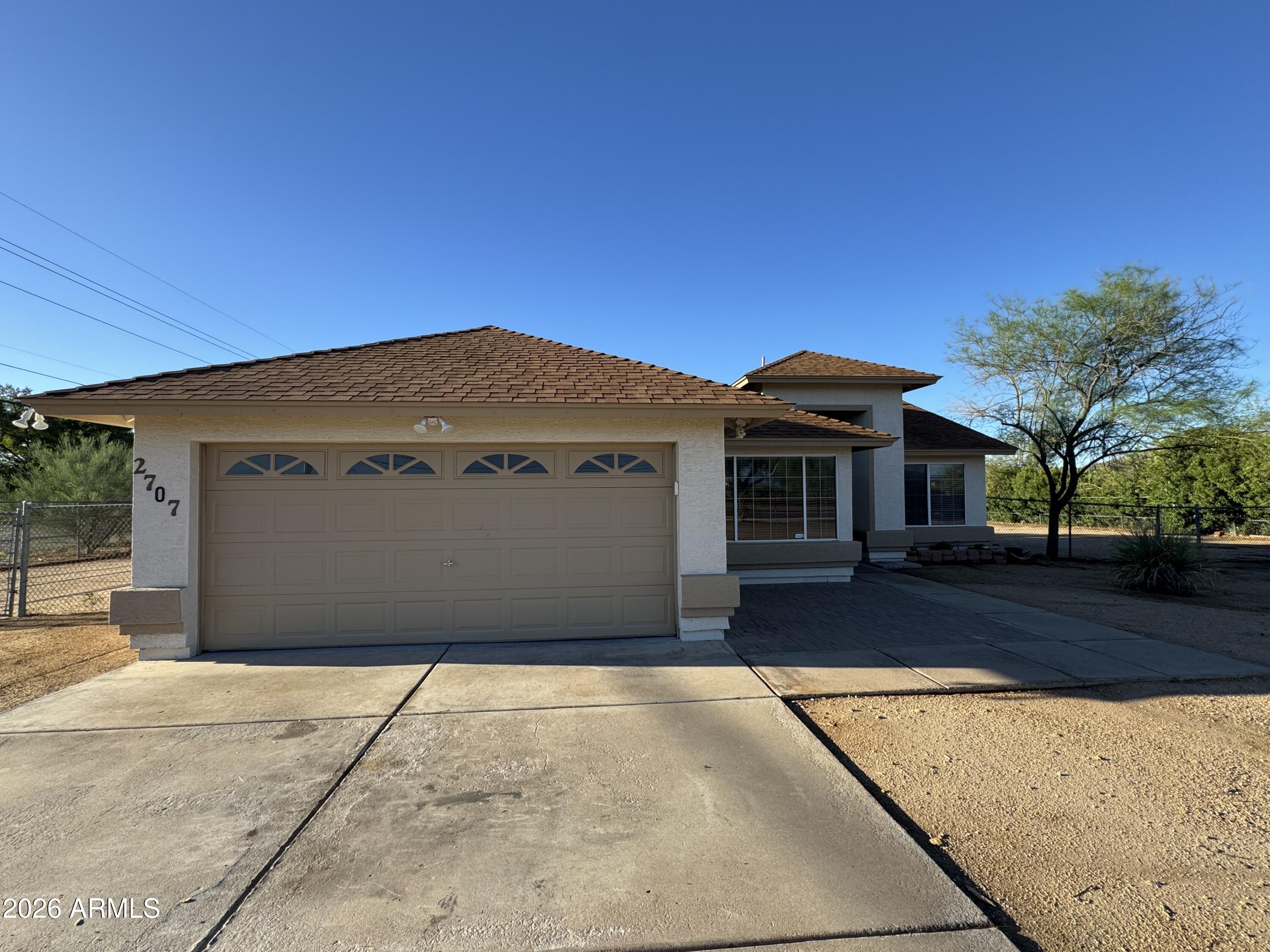2707 West Irvine Road Phoenix, AZ 85086 - Photo 1 of 40 FrontHouse2_Irvine