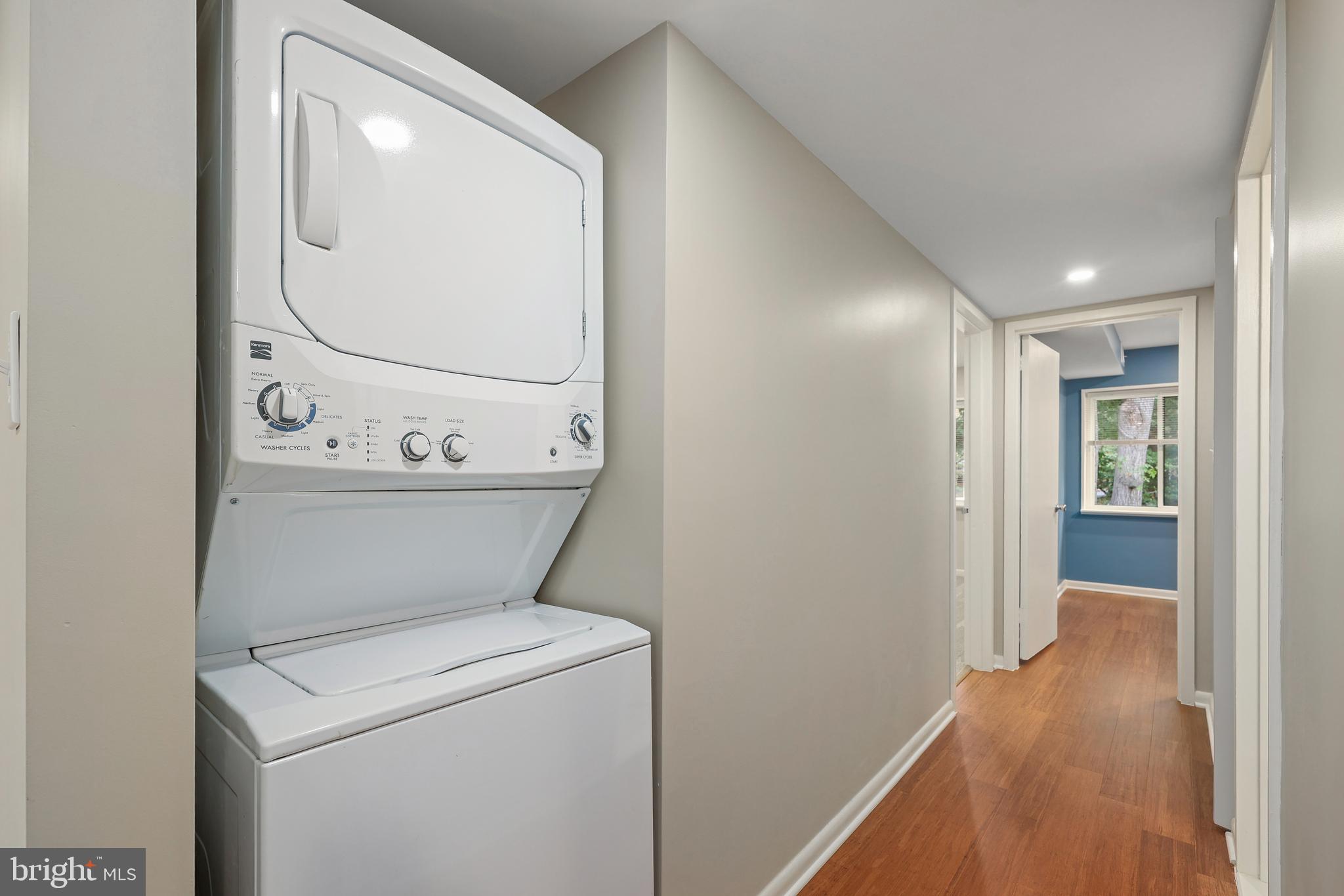 1405 Northgate Square, Unit 22B Reston, VA 20190 - Photo 16 of 31 Gallery Image 16