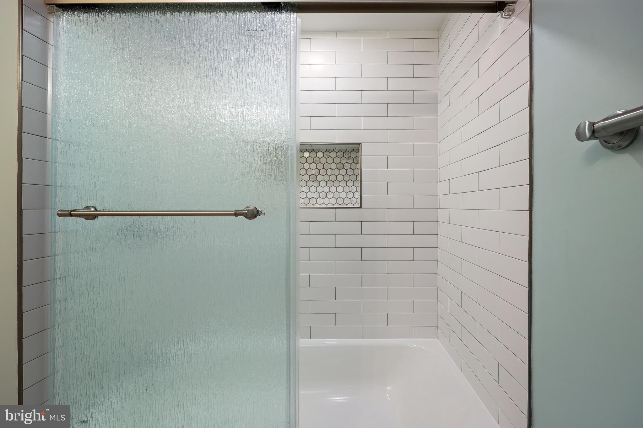 1405 Northgate Square, Unit 22B Reston, VA 20190 - Photo 18 of 31 Gallery Image 18