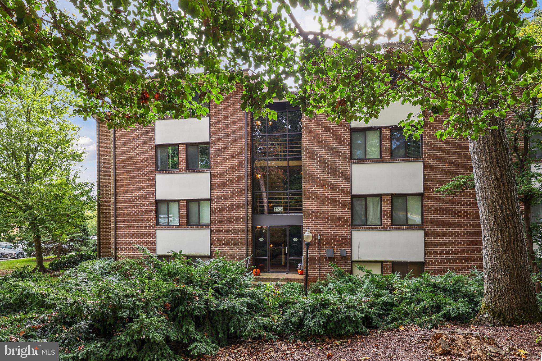 1405 Northgate Square, Unit 22B Reston, VA 20190 - Photo 28 of 31 Gallery Image 28