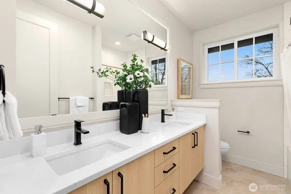 $2,595,000 | 3032 Northeast Blakeley Street, Seattle, WA 98105