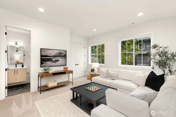 $2,595,000 | 3032 Northeast Blakeley Street, Seattle, WA 98105