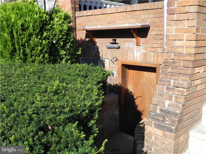 723 Marlyn Road Philadelphia, PA 19151 - Photo 16 of 20