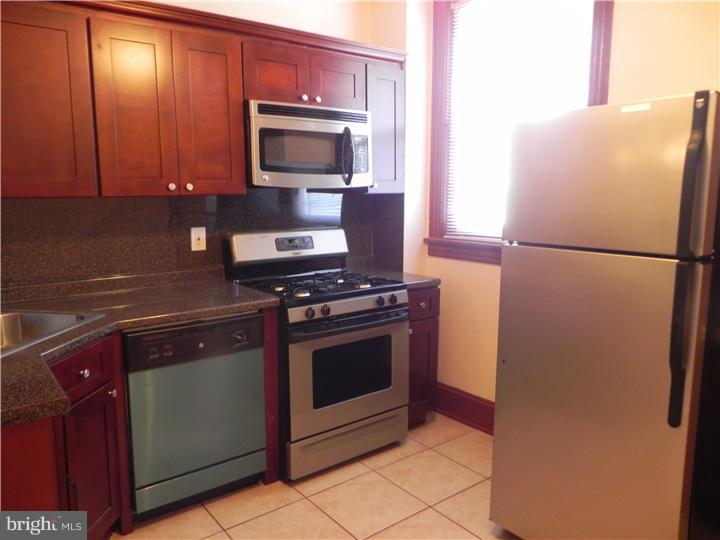723 Marlyn Road Philadelphia, PA 19151 - Photo 8 of 20