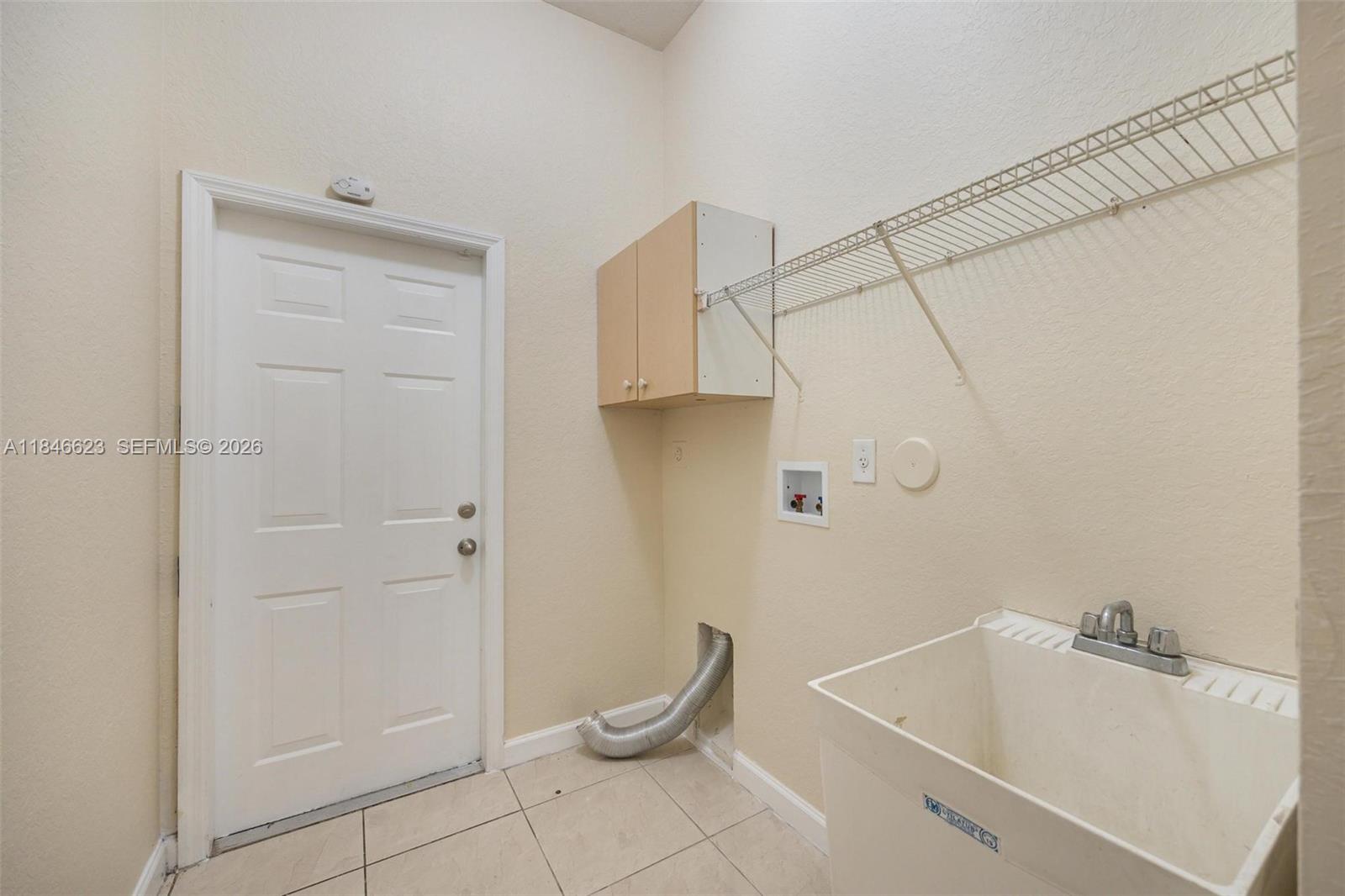 1780 Southeast 19th Terrace Homestead, FL 33035 - Photo 12 of 70