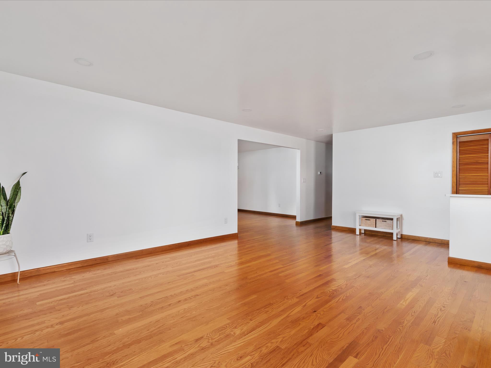 boasting gleaming hardwoods