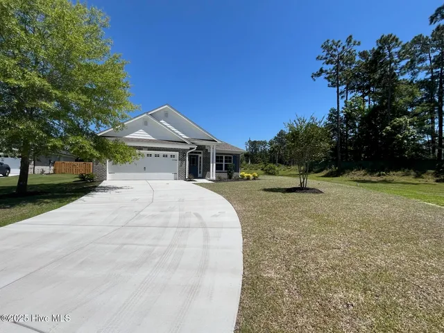 $419,500 | 1237 Mandevilla Drive Southeast, Bolivia, NC 28422