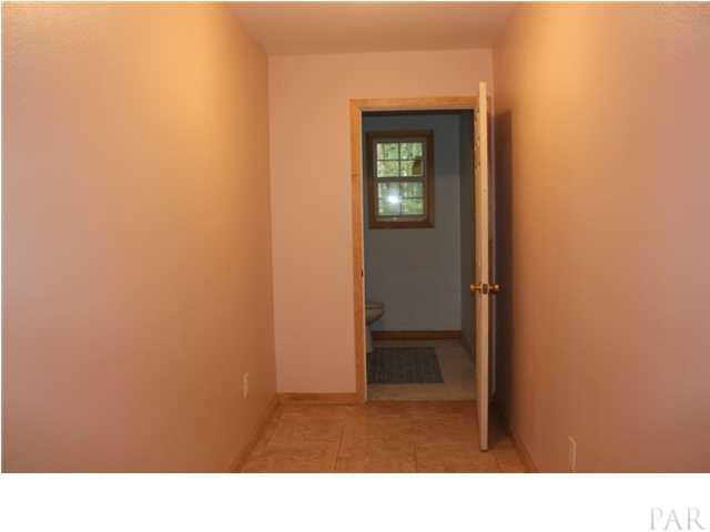 18159 3 Rivers Road Seminole, AL 36574 - Photo 10 of 17 hallway to bathroom