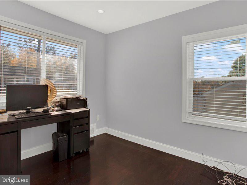 5610 Decatur Place Hyattsville, MD 20781 - Photo 14 of 19 Gallery Image 14