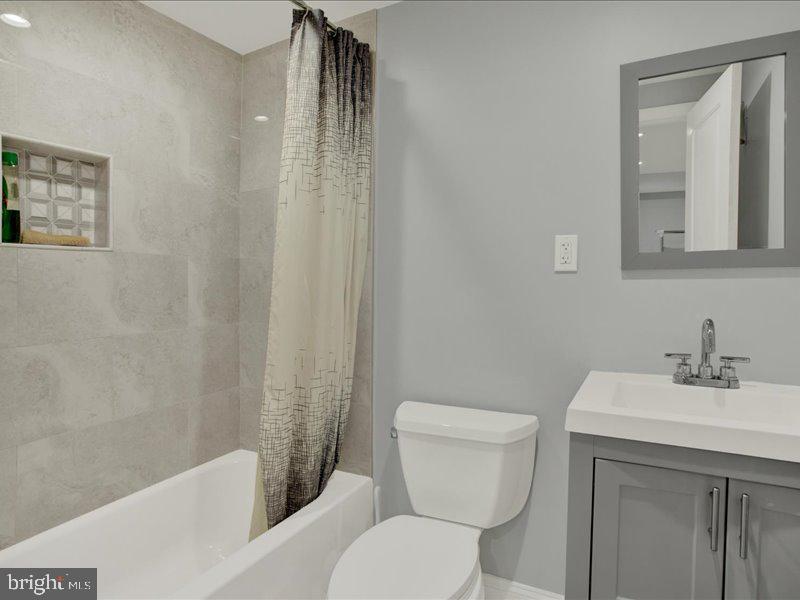 5610 Decatur Place Hyattsville, MD 20781 - Photo 16 of 19 Gallery Image 16