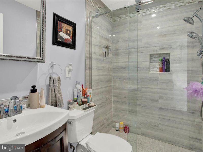 5610 Decatur Place Hyattsville, MD 20781 - Photo 9 of 19 Gallery Image 9