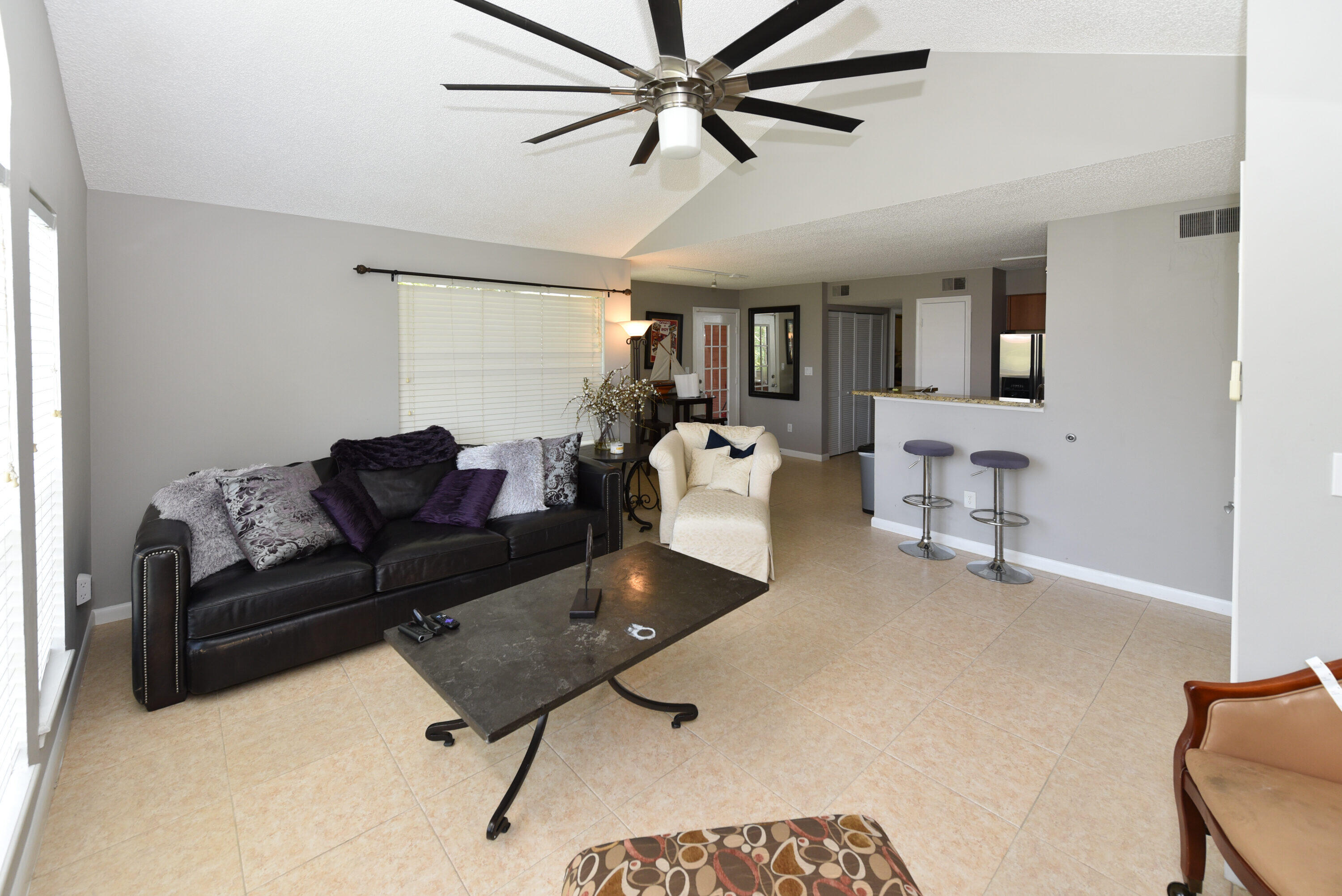 1365 Crystal Way, Unit J Delray Beach, FL 33444 - Photo 13 of 34 1365 Crystal Way J Delray-print-012-002-