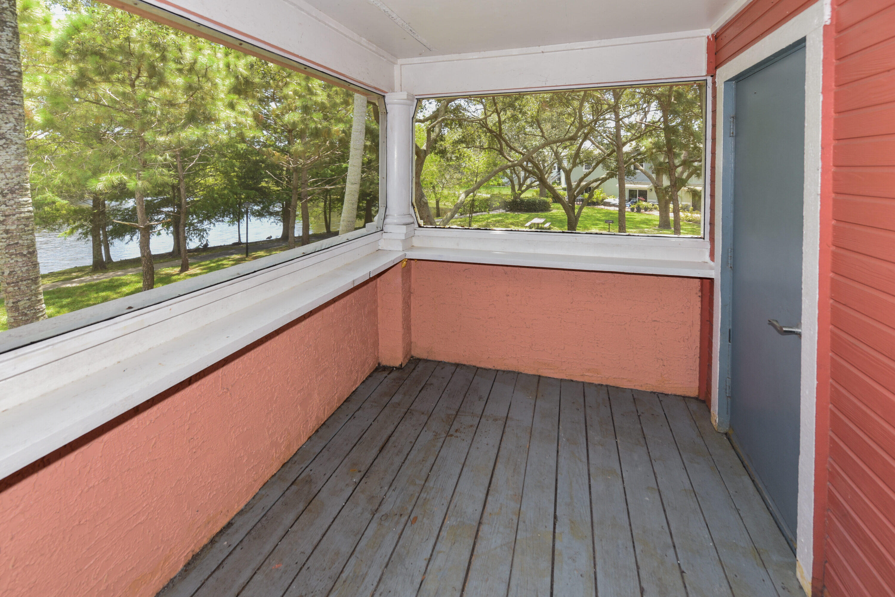 1365 Crystal Way, Unit J Delray Beach, FL 33444 - Photo 14 of 34 1365 Crystal Way J Delray-print-013-003-