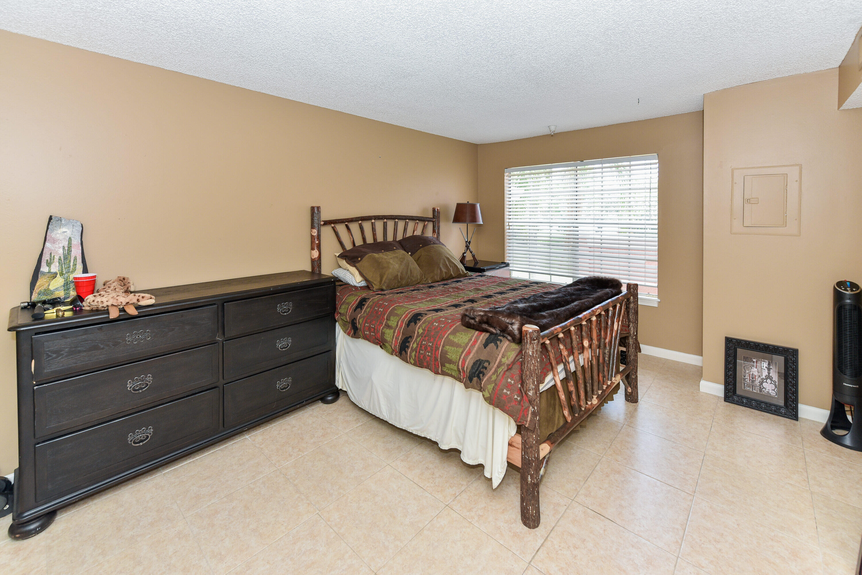 1365 Crystal Way, Unit J Delray Beach, FL 33444 - Photo 21 of 34 1365 Crystal Way J Delray-print-020-019-