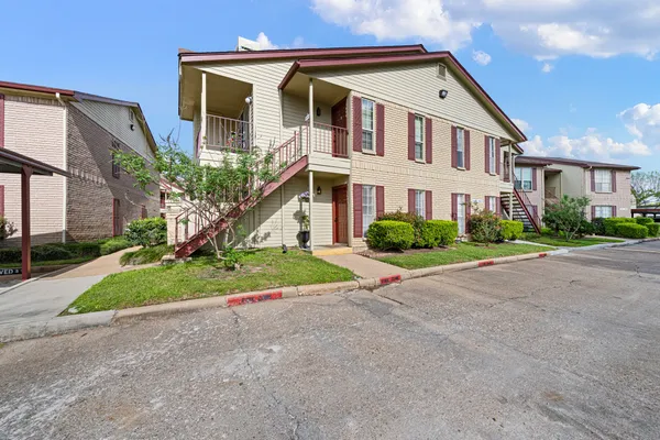 $136,000 | 2120 El Paseo Street, Unit 1605, Houston, TX 77054